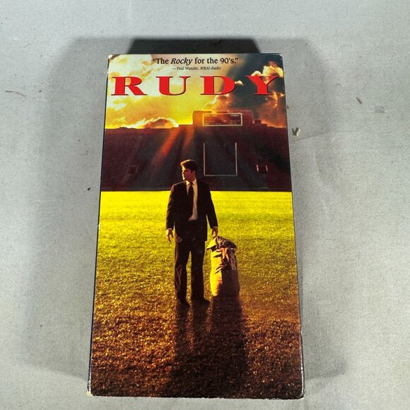 Rudy VHS Movie 1994 Sean Astin Columbia TriStar Home Video Drama NTSC - Picture 1 of 3